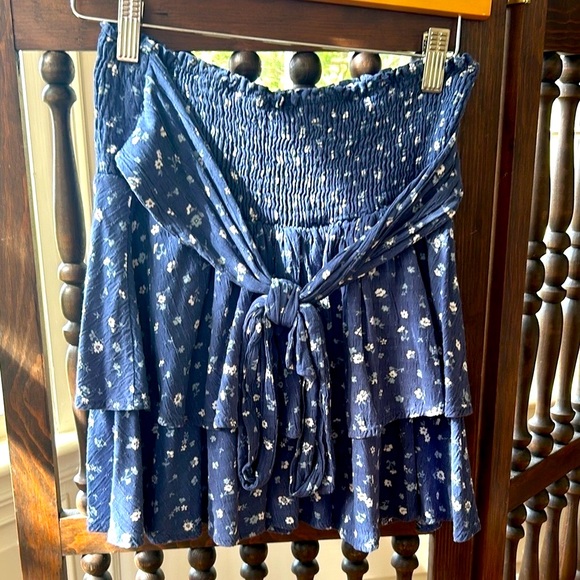 WHITEROOM + CACTUS Dresses & Skirts - WHITEROOM + CACTUS Double Layered Mini Skirt Smocked Waist Tie Belt Medium